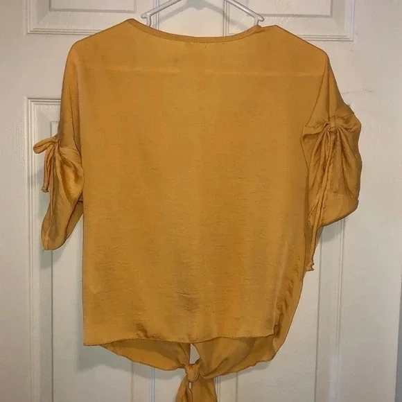 Gold top - Picture 3 of 4